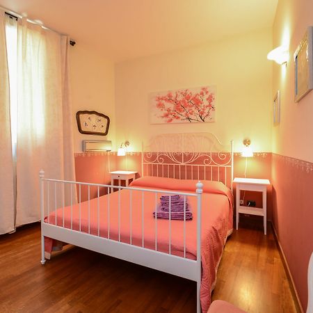 Like Romeo Suites Верона Екстериор снимка