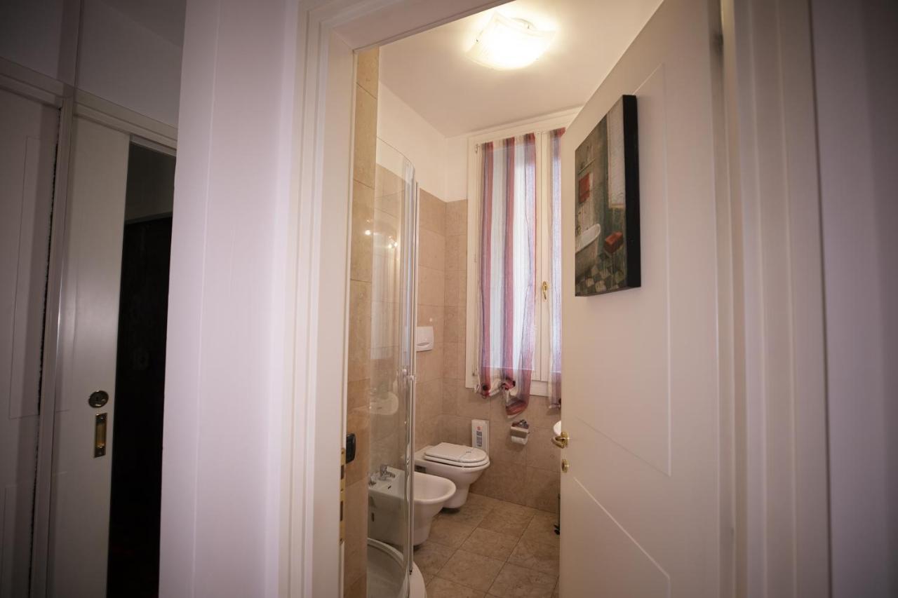 Like Romeo Suites Верона Екстериор снимка