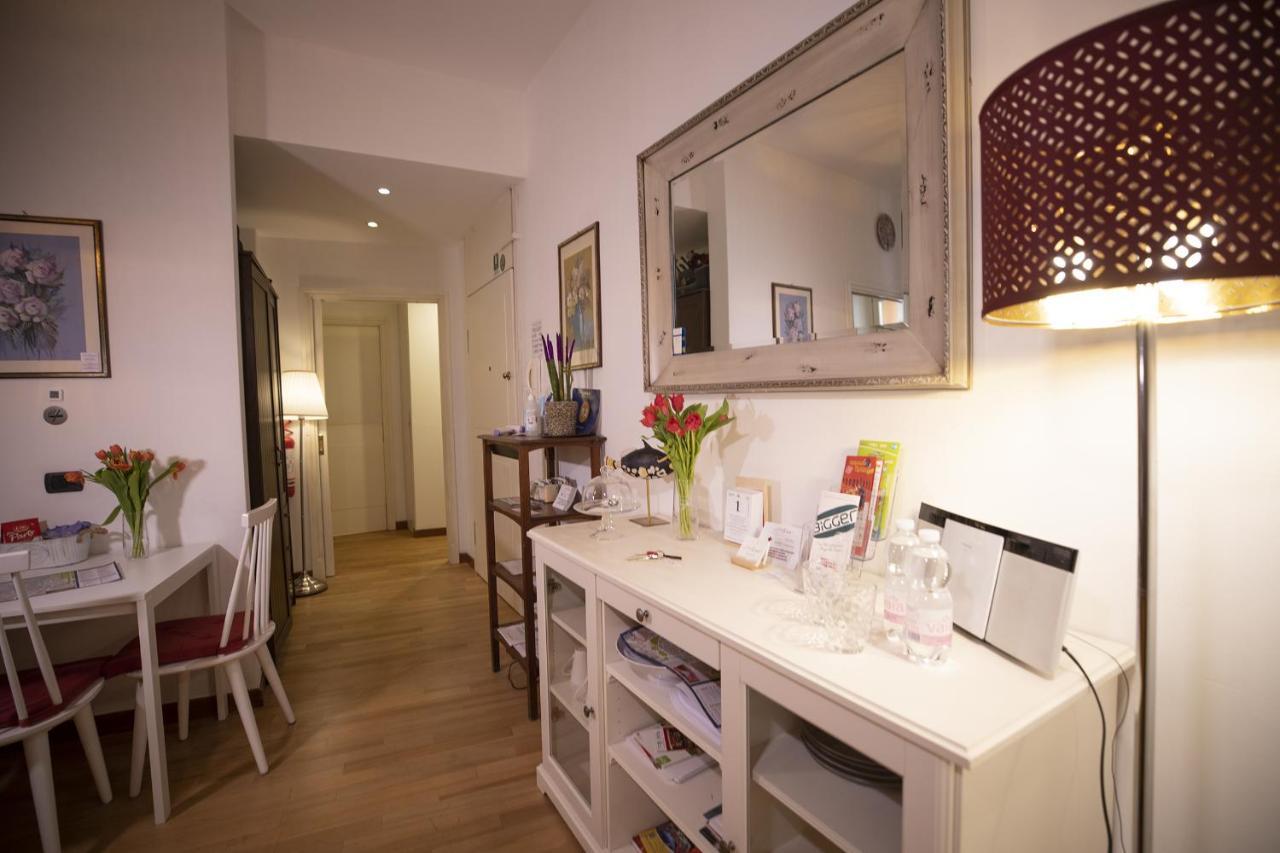 Like Romeo Suites Верона Екстериор снимка