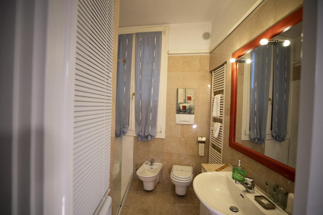 Like Romeo Suites Верона Екстериор снимка