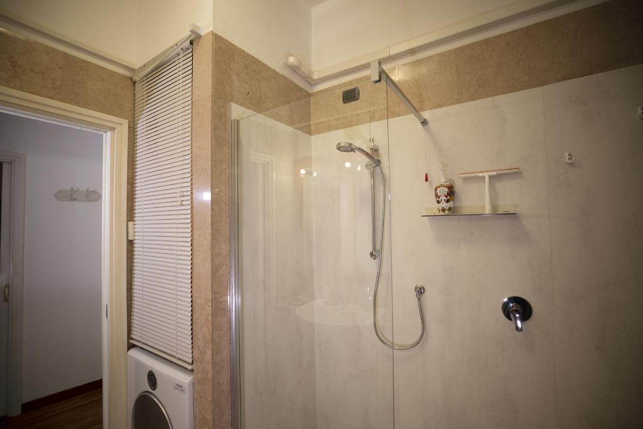 Like Romeo Suites Верона Екстериор снимка