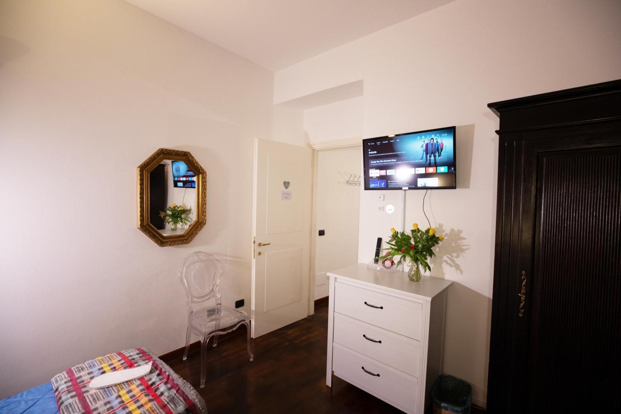 Like Romeo Suites Верона Екстериор снимка