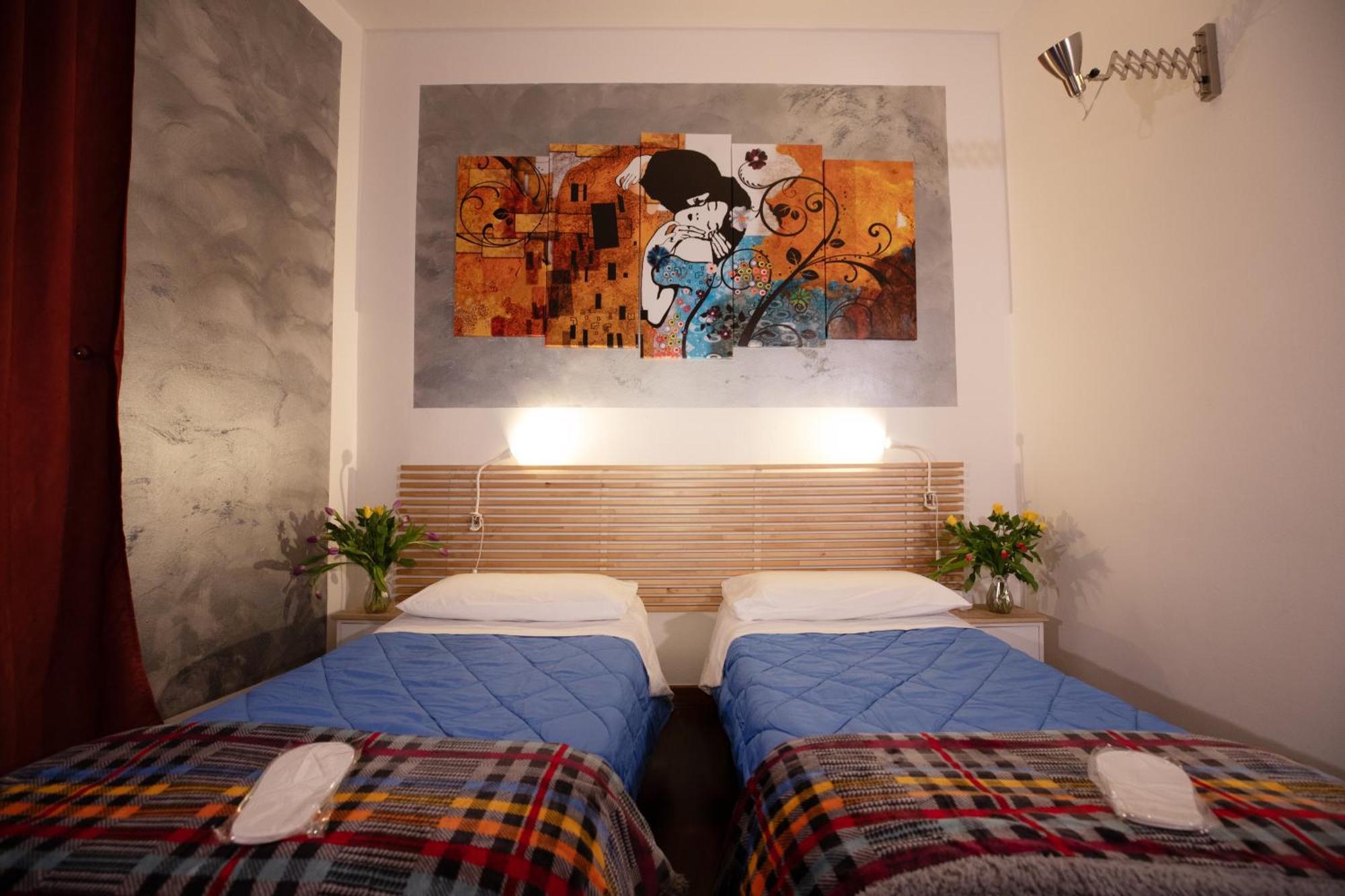 Like Romeo Suites Верона Екстериор снимка